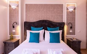 Trastevere Paper Suites
